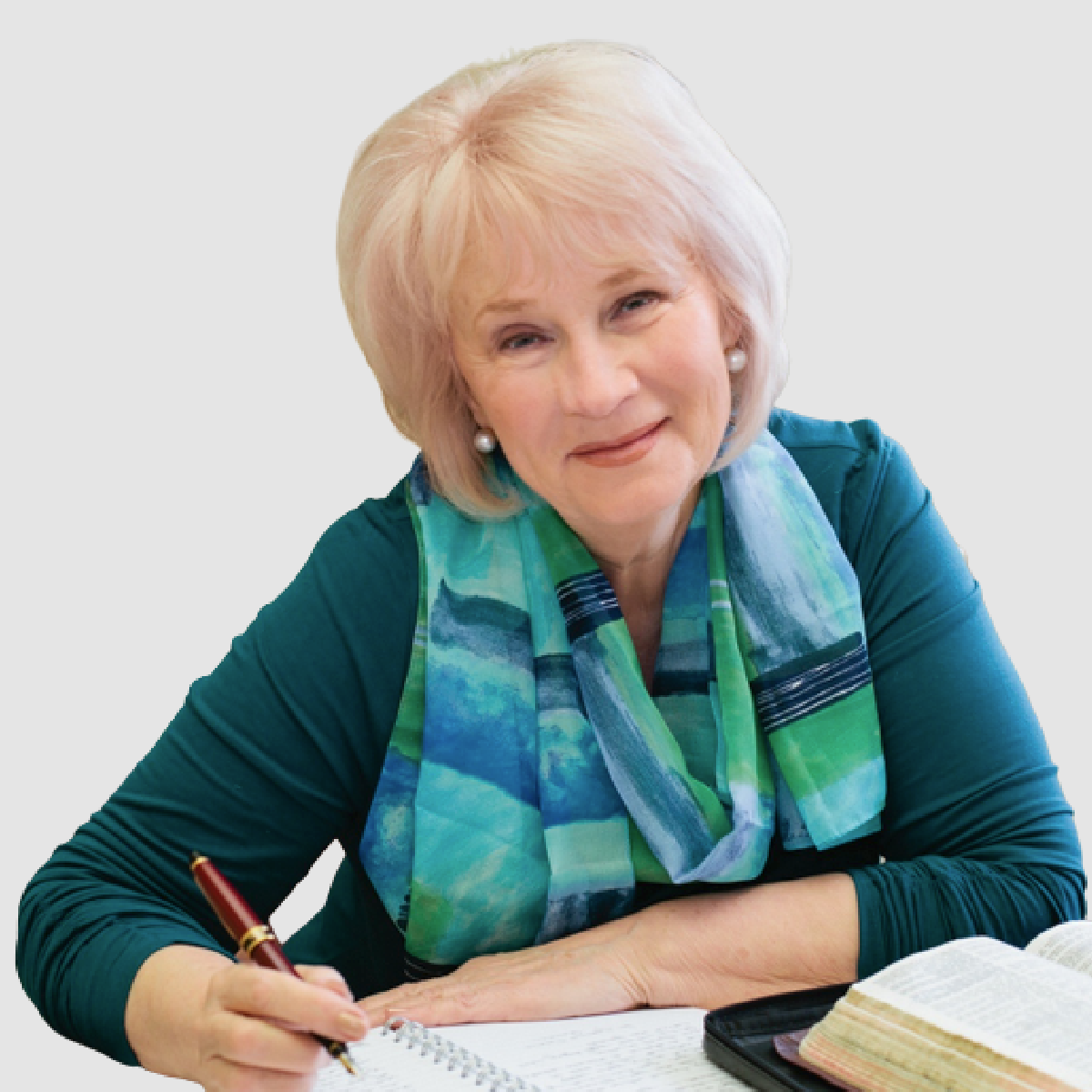 Maggie Bass - Blog Writer